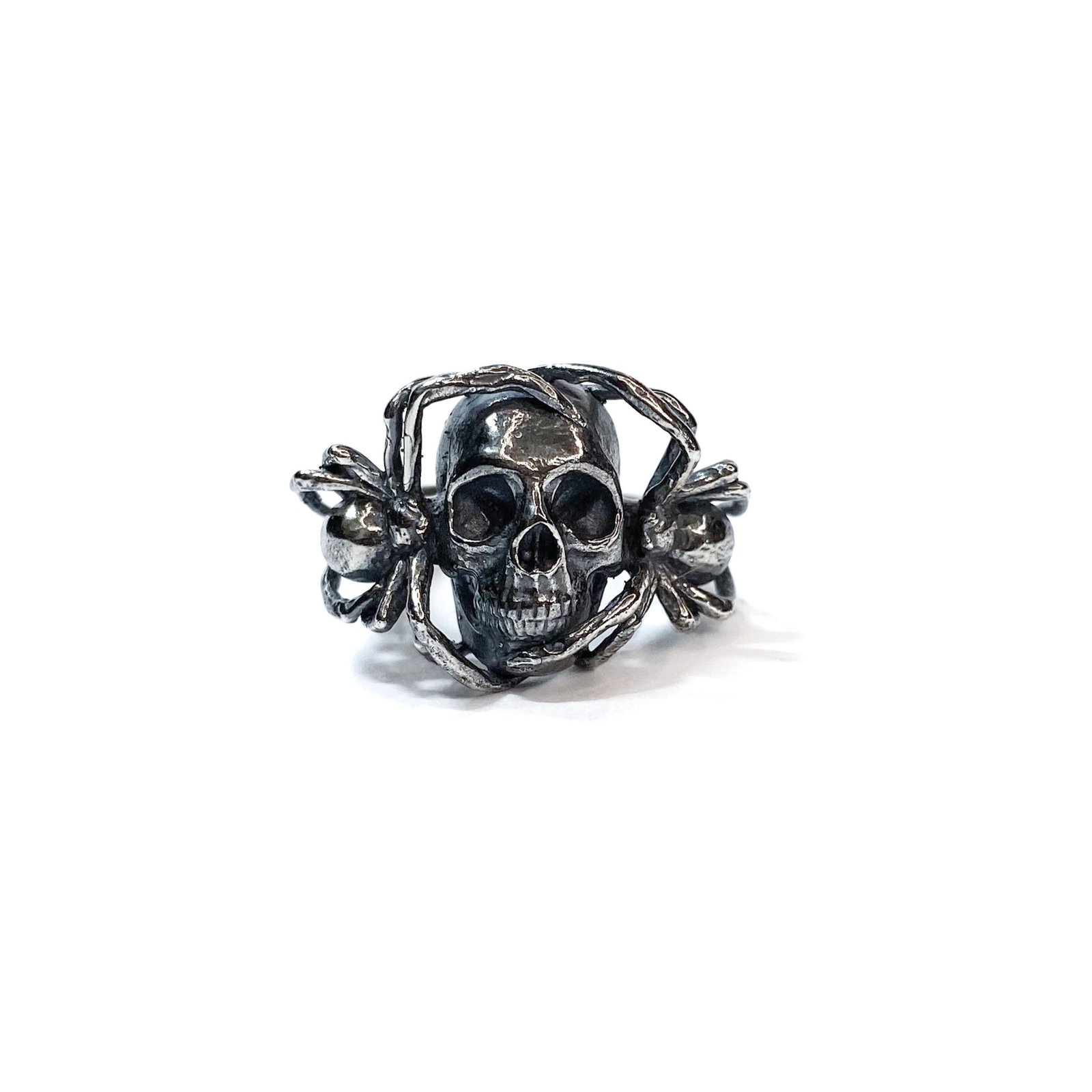 【 UNDERFIELD 】 ’S FACE RING Renfield ring in sterling silver or gold | Arcana Obscura